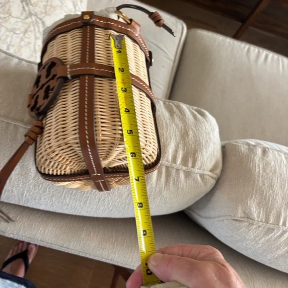 Tory Burch Natural Wicker Crossbody with Tan Leather Trim and Gold Hardware - Picture 5 of 7